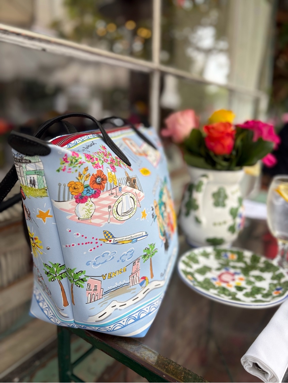 California Dreaming Large Weekend Tote by Brighton. - Picture 4 of 4